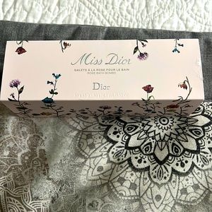 Miss Dior rose bath bombs